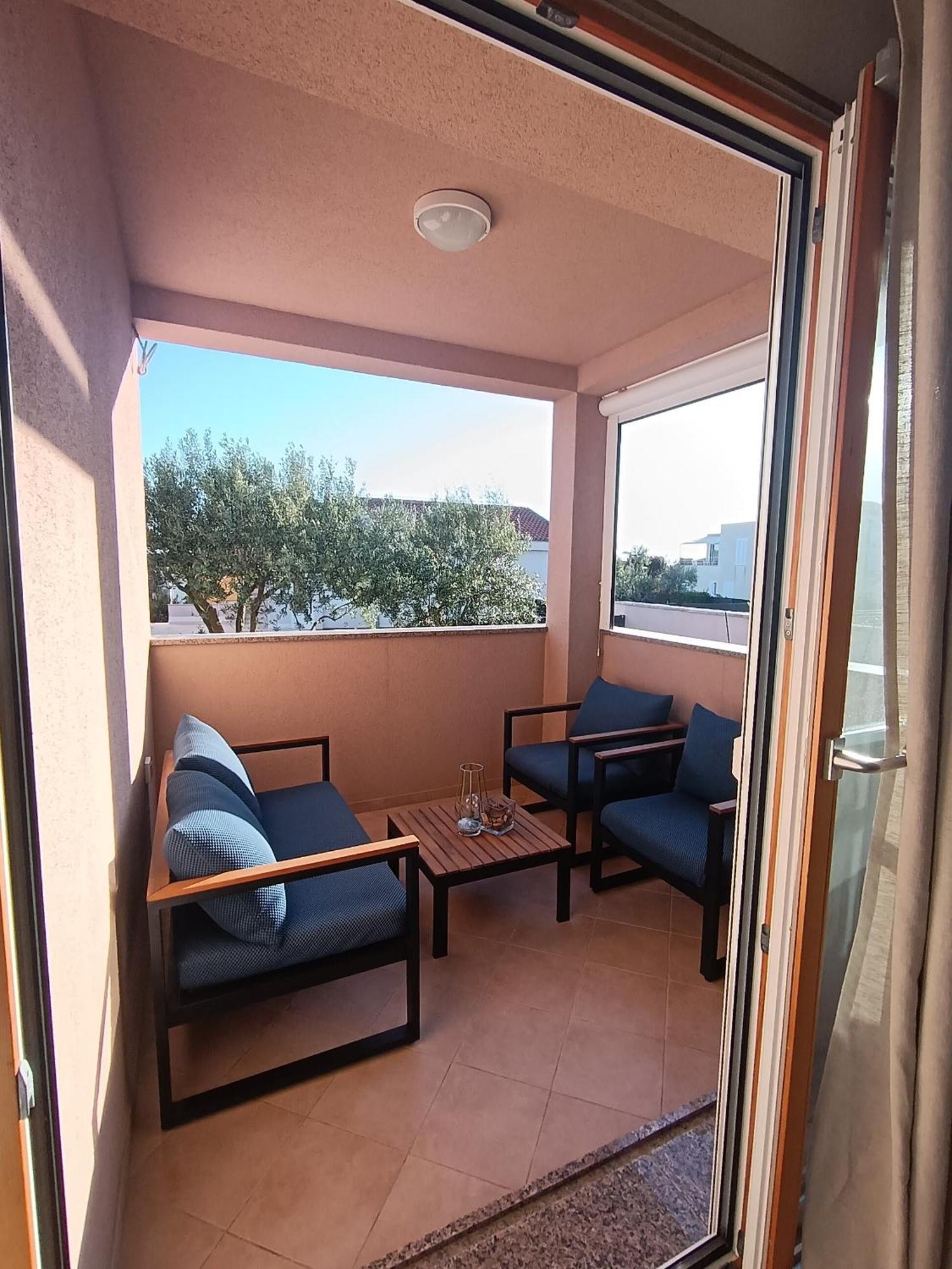 פטרצ'אנה Lily Apartments Punta Skala מראה חיצוני תמונה